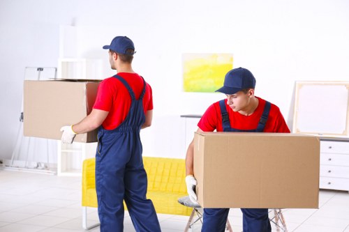 Secure short-term storage units in Stjohnswood for household and business items